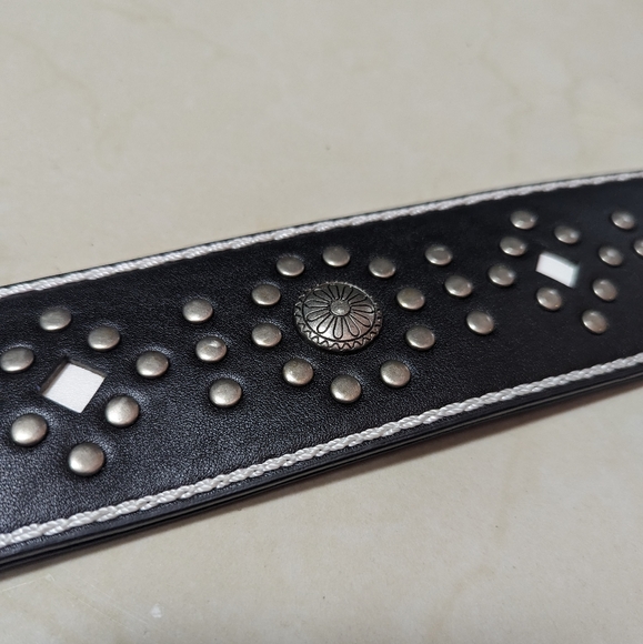 Walker & Williams Guitar Strap - Picture 3 of 8